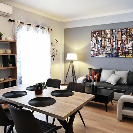 Kipseli New Modern & Cozy 65Tv Netflix Apartment Атина Екстериор снимка